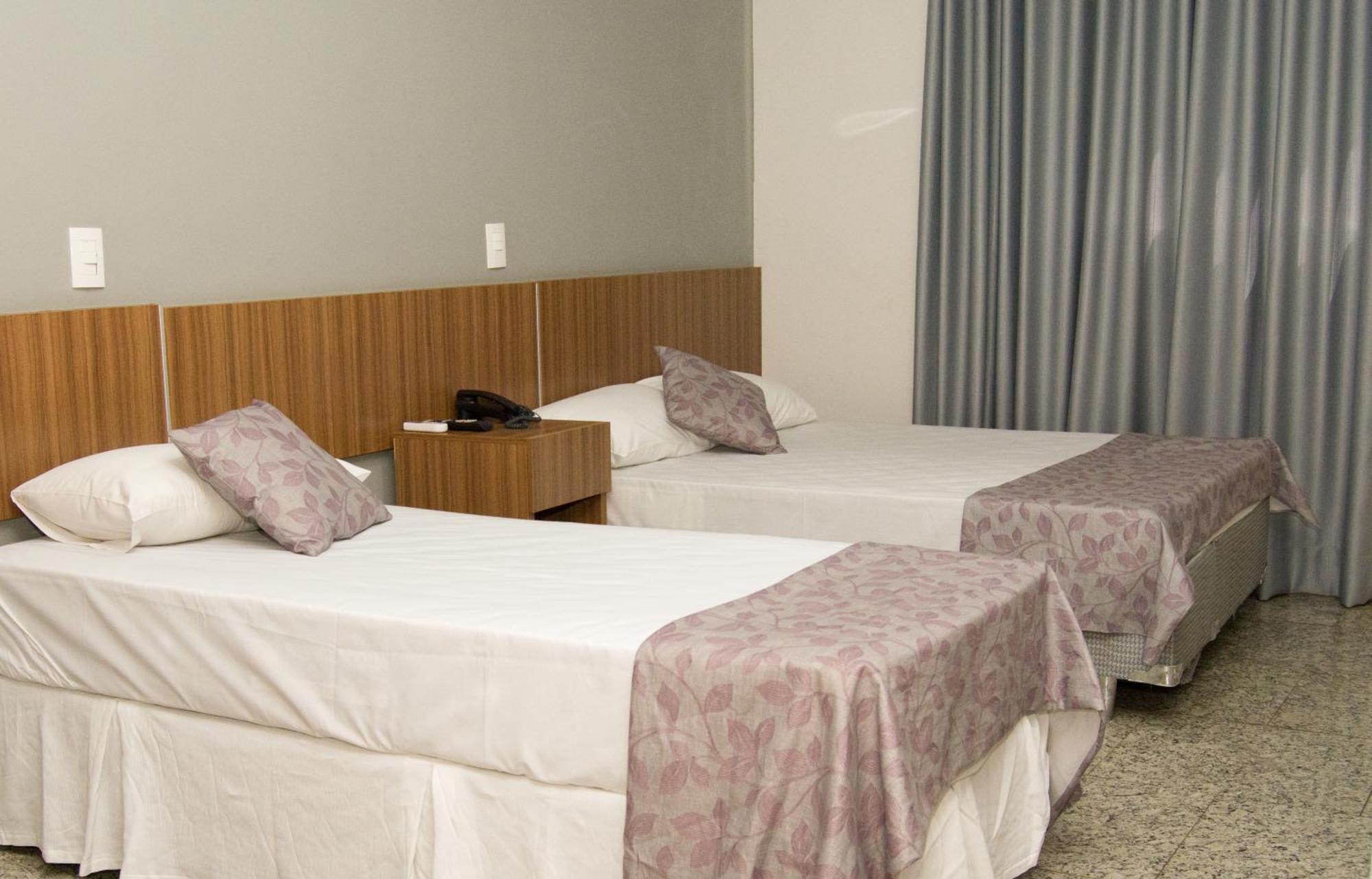 Bombonato Hotel - Facil Acesso Ao Aeroporto E Parque De Exposicoes Abcz Uberaba Eksteriør bilde