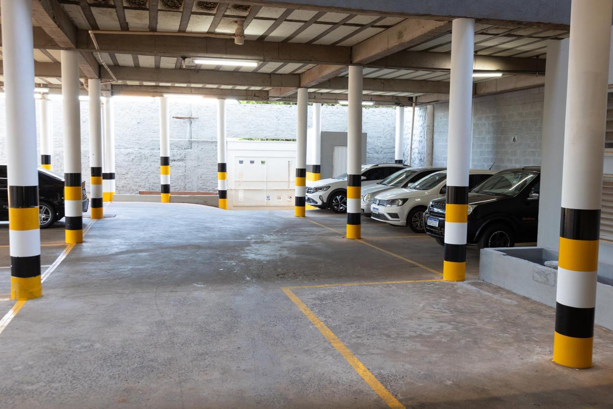Bombonato Hotel - Facil Acesso Ao Aeroporto E Parque De Exposicoes Abcz Uberaba Eksteriør bilde