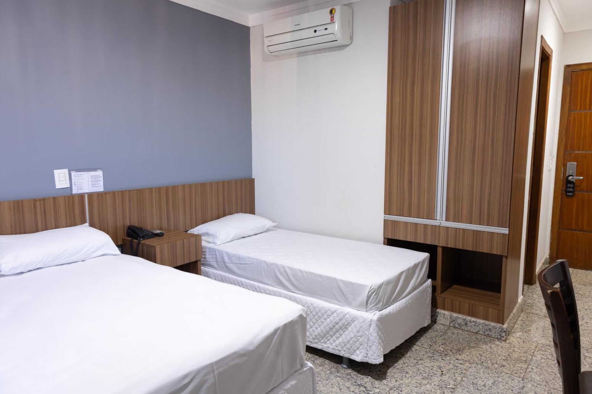 Bombonato Hotel - Facil Acesso Ao Aeroporto E Parque De Exposicoes Abcz Uberaba Eksteriør bilde